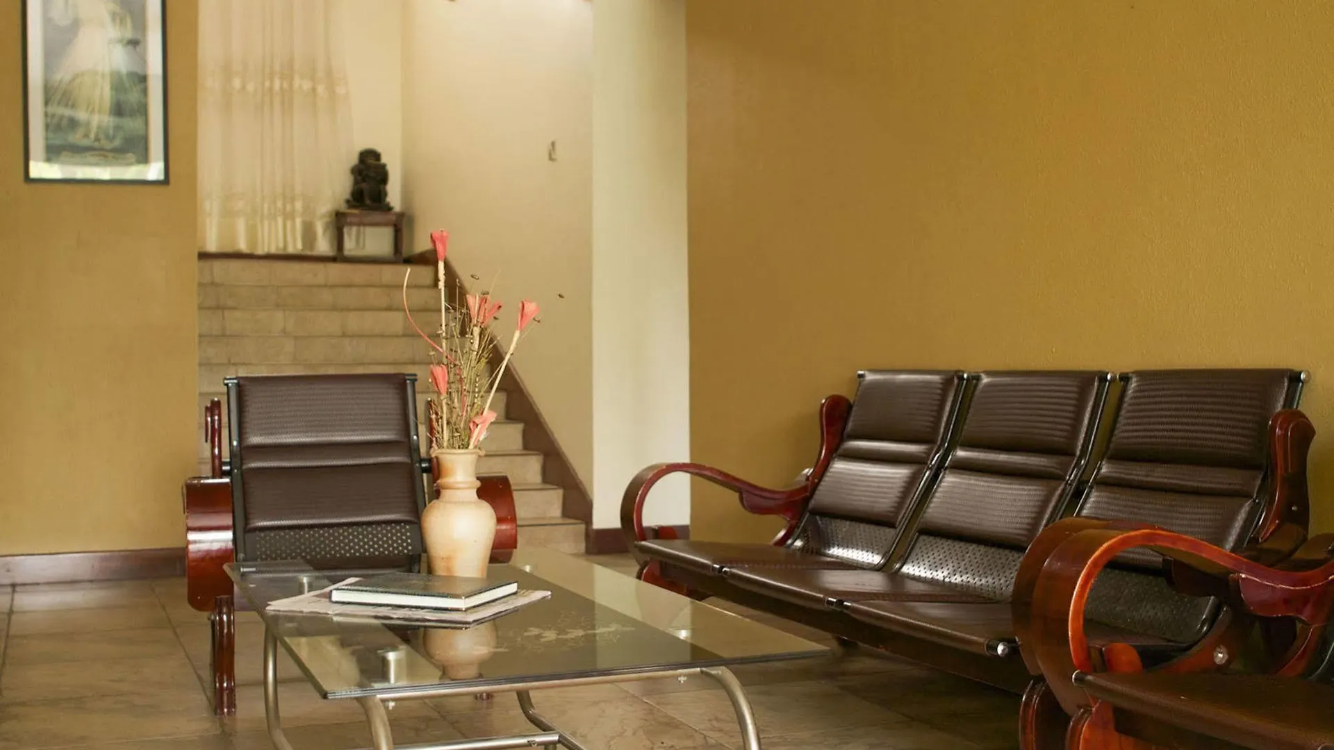 Olive Garden Hotel And Bistro Kampala