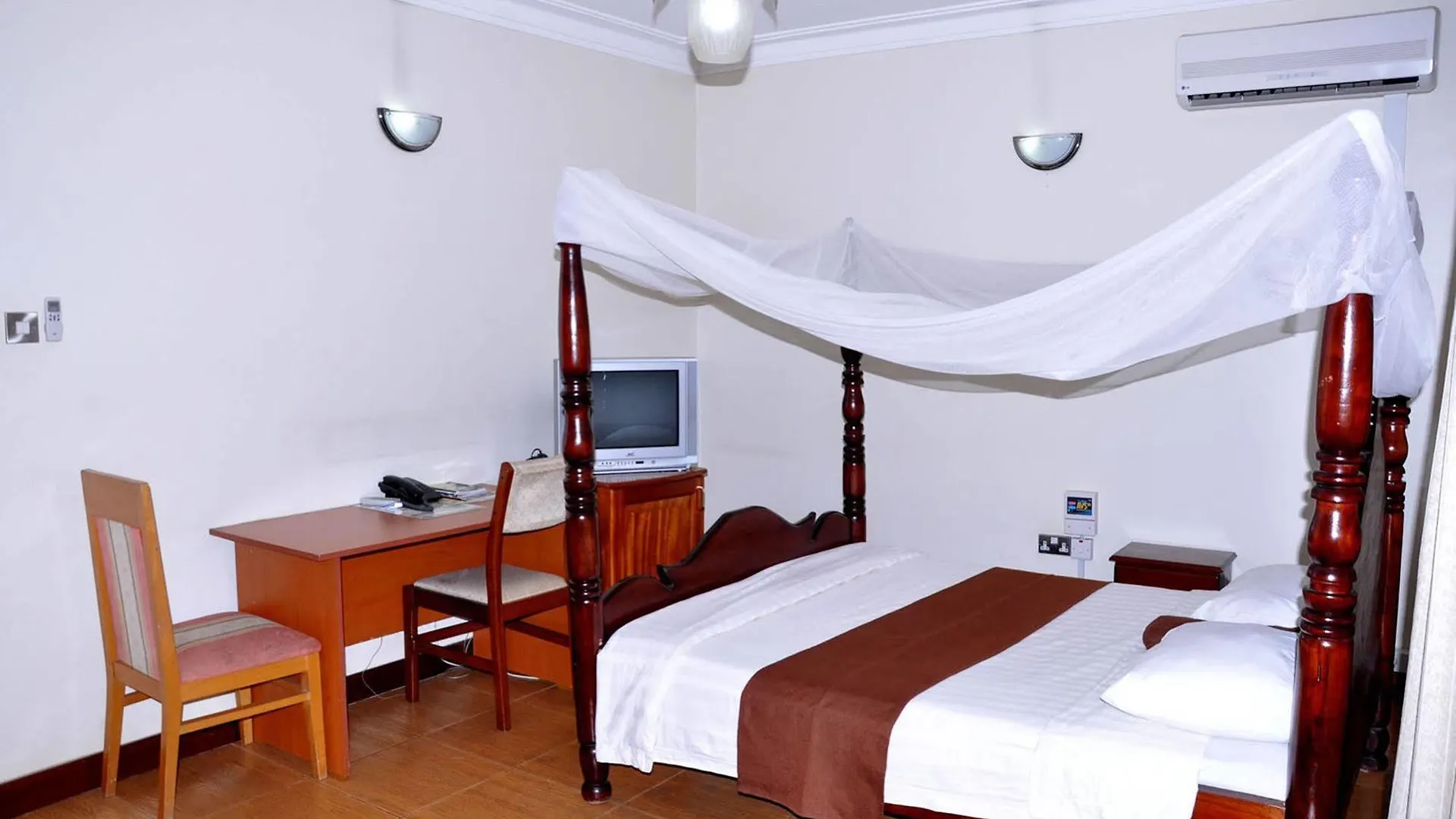 ***  Olive Garden Hotel And Bistro Kampala Uganda