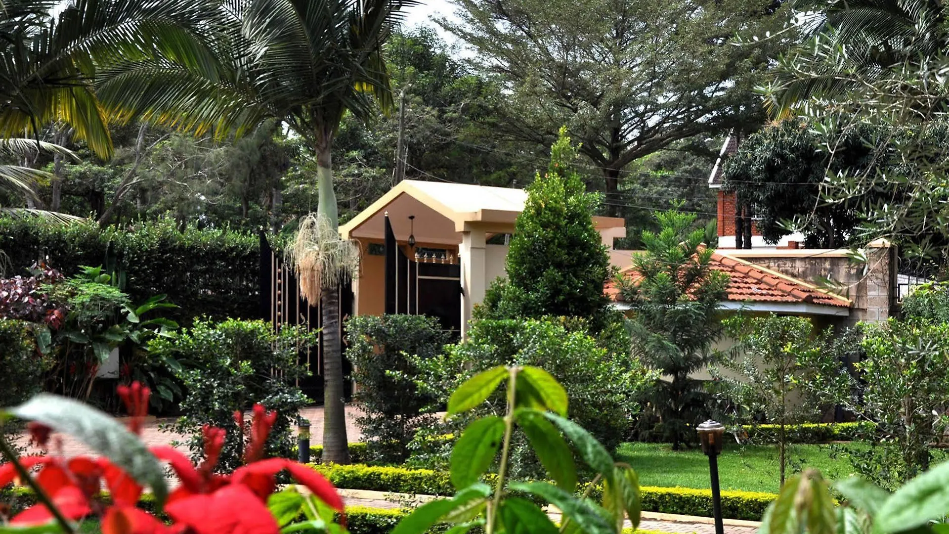 Olive Garden Hotel And Bistro Kampala 3*,  Uganda